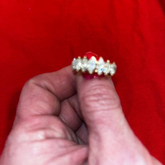 DIAMOND RING WITH PROFESSIONAL APPRAISAL - Picture 5 of 7